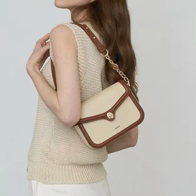 SquareLine 琥珀色帆布棕色包